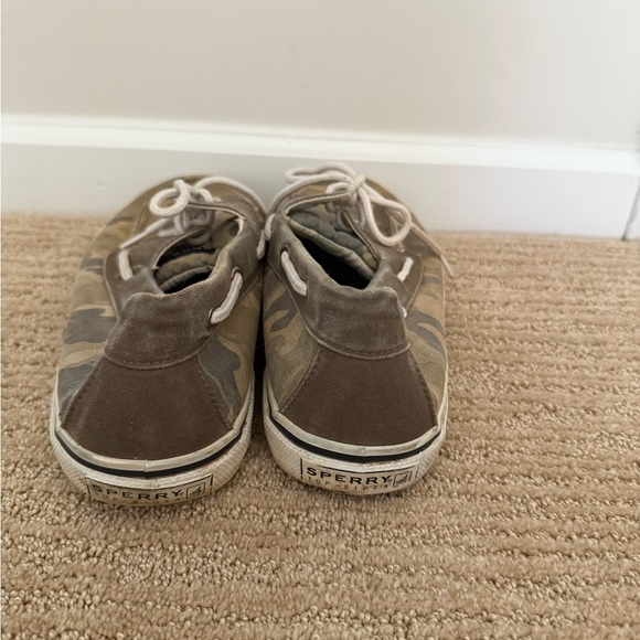 Sperry Men's Green Camouflage Boat Shoes - Picture 4 of 6